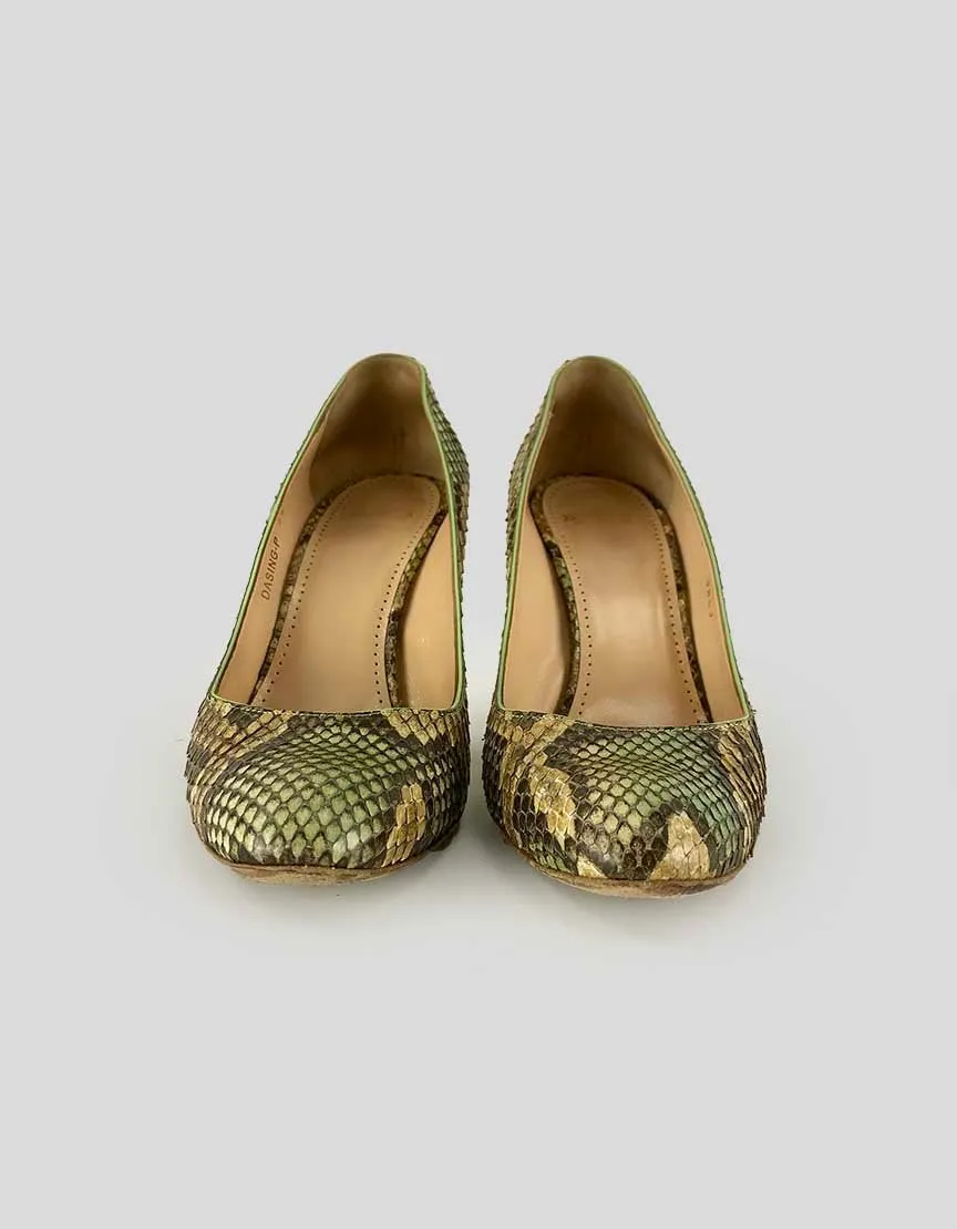 Bally Closed Toe Snakeskin Pumps 38 Eu 7.5 US