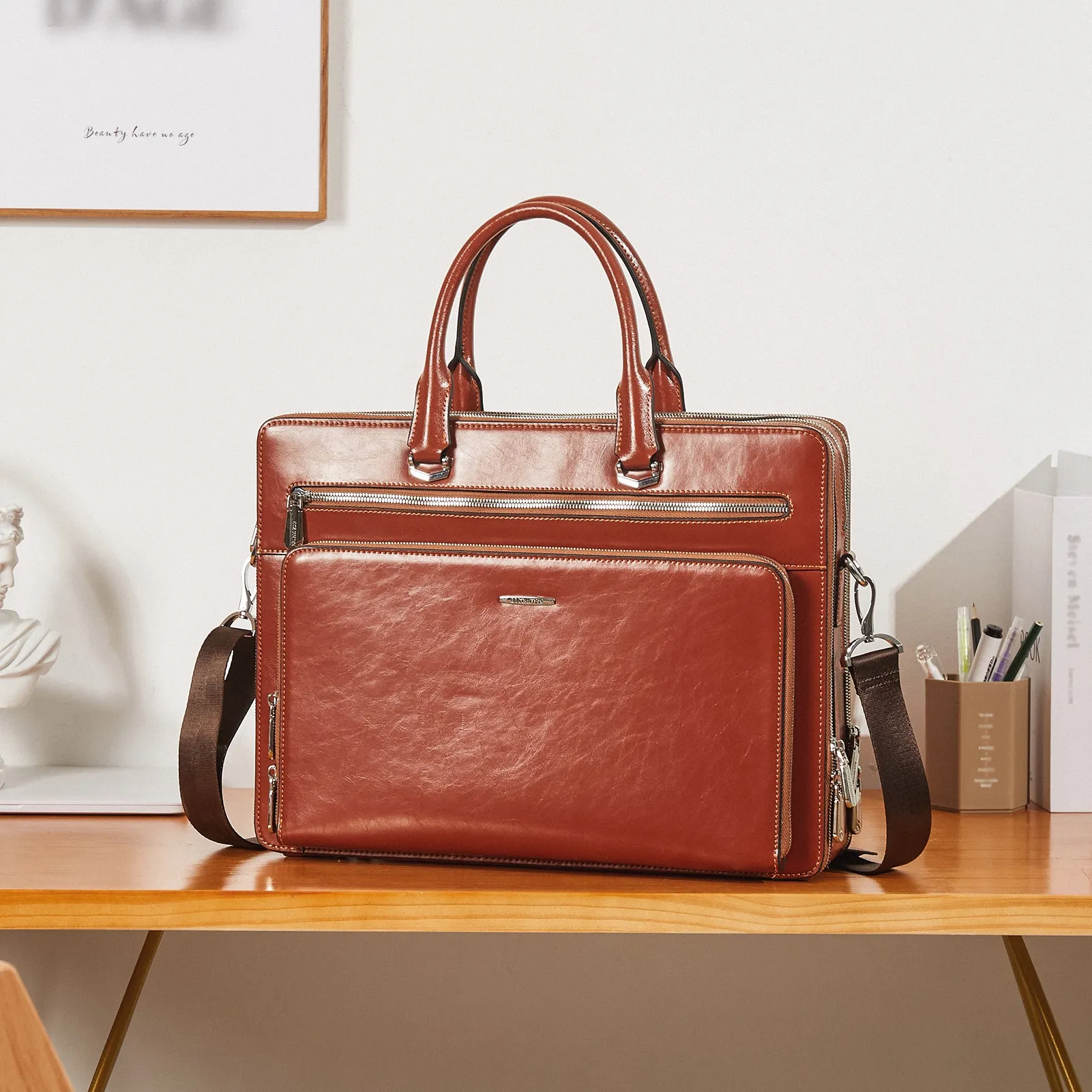 Carol 15.6 Inch Laptop Briefcase — Business Trips