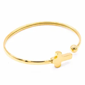 Classic Cross Bangle