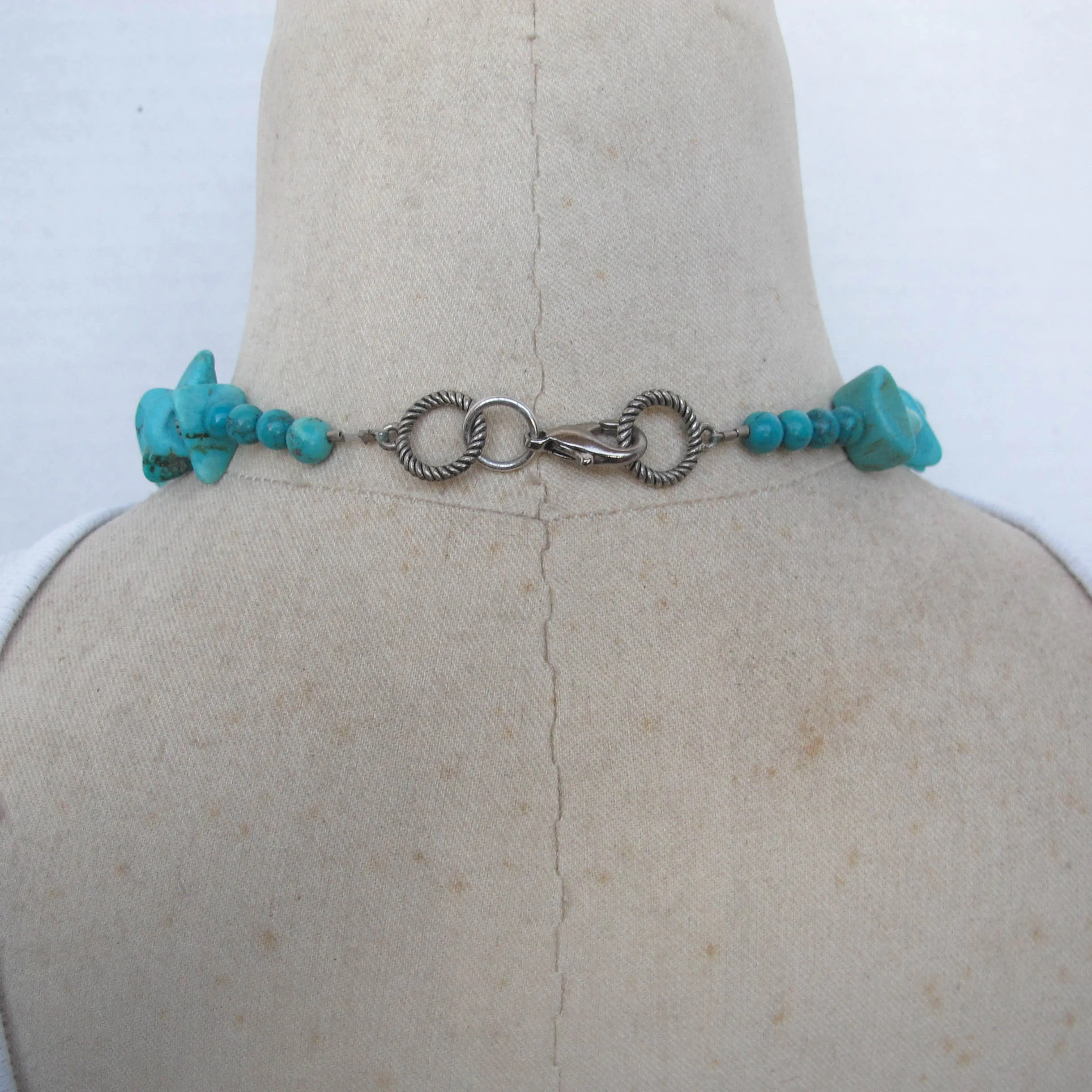 Turquoise Magnesite Nugget Necklace